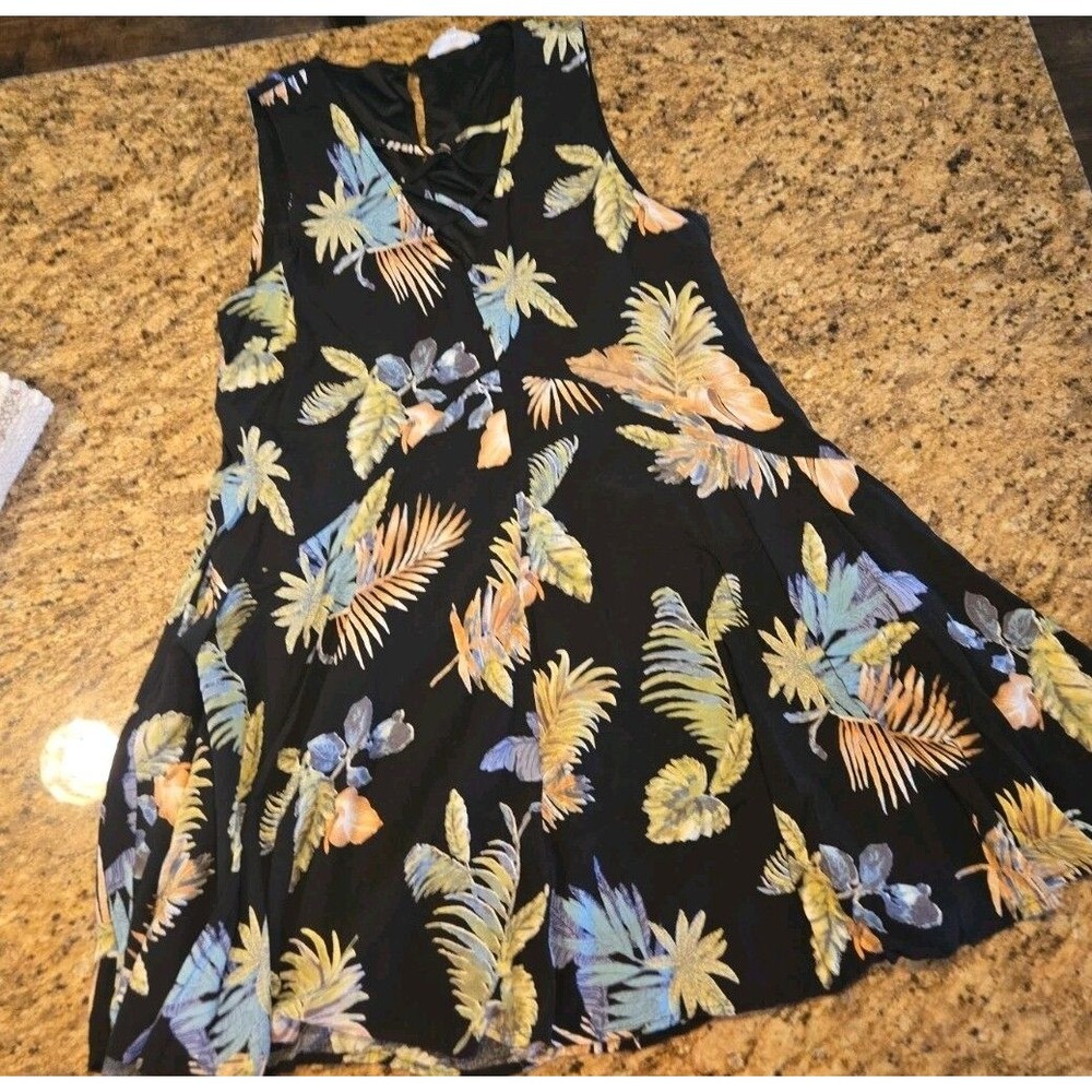 Entro Black Tropical Floral V Neck Dress Women's Size Large Anthropologie